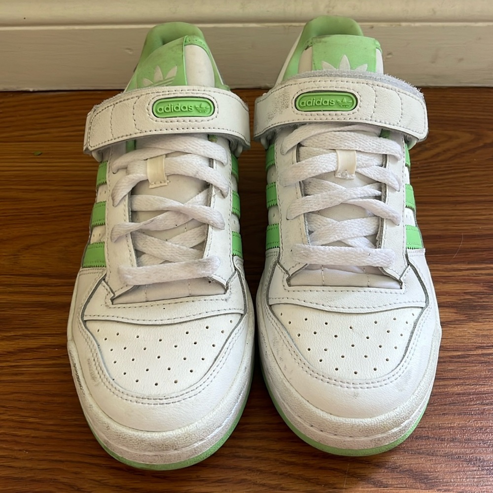 Women’s Adidas Forum Low Shoes